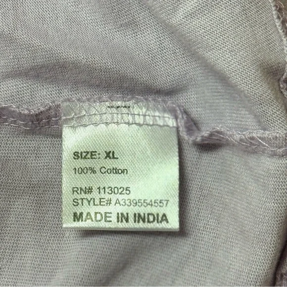 Angel‎ Energy Happiness Blooms Graphic Cropped Tee - Lavender, Size XL - Picture 6 of 6